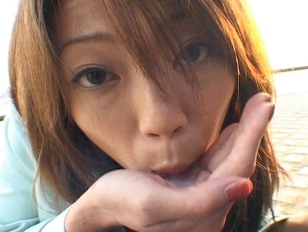 Juri Wakatsuki  Hot Asian model gives a blowjob on the street